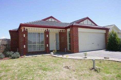 Property photo of 32 Mulberry Pass Craigieburn VIC 3064