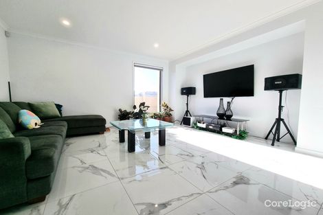 Property photo of 77 Starboard Way Werribee South VIC 3030