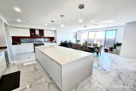 Property photo of 77 Starboard Way Werribee South VIC 3030
