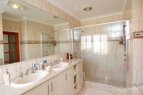 62 Abbotswood Dr, Landsdale, WA 6065