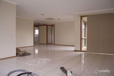 Property photo of 92 Kellbourne Drive Rowville VIC 3178