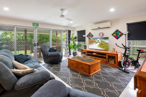 Property photo of 32 Breeze Drive Bargara QLD 4670