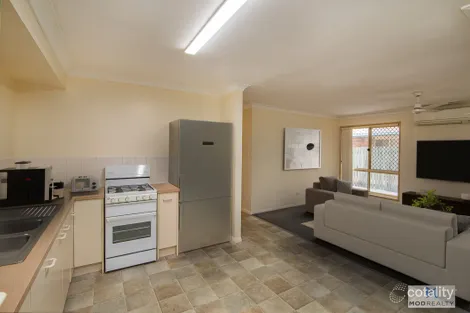 Property photo of 35 Bangalow Crescent Raceview QLD 4305