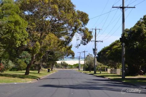 Property photo of 18 Abbott Street Inverloch VIC 3996