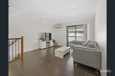 Property photo of 26 Yaun Street Coomera QLD 4209