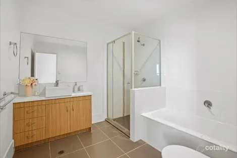 Property photo of 26 Yaun Street Coomera QLD 4209