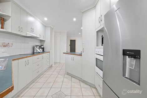 Property photo of 4 Kidston Avenue Rural View QLD 4740