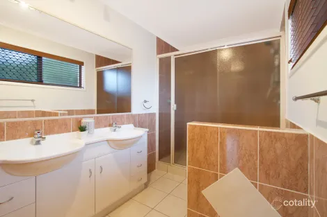 Property photo of 7 Oatberry Crescent Shailer Park QLD 4128