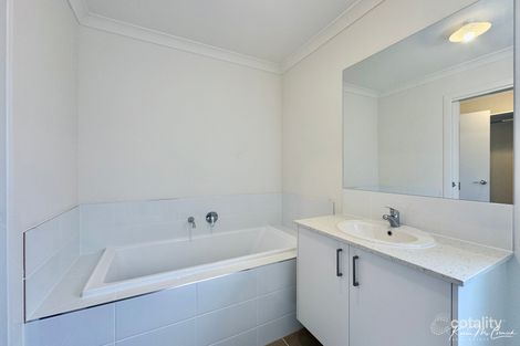 Property photo of 8 Denise Street Bunyip VIC 3815