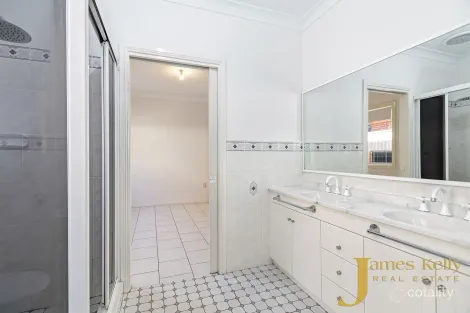 Property photo of 86 Bingara Crescent Bella Vista NSW 2153