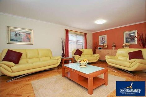 Property photo of 18 Mulga Place Carrum Downs VIC 3201