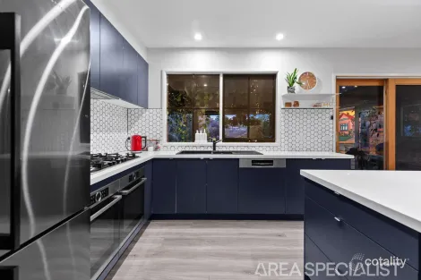Property photo of 7 Stevens Road Langwarrin VIC 3910