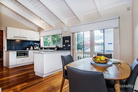 Property photo of 9 Prince Edward Avenue Mitcham VIC 3132