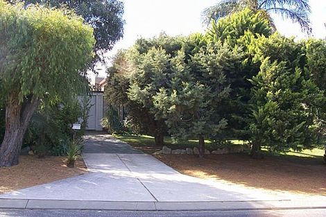 21 Cowper Rd, Sorrento, WA 6020