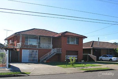 21 Musgrave Cres, Fairfield West, NSW 2165