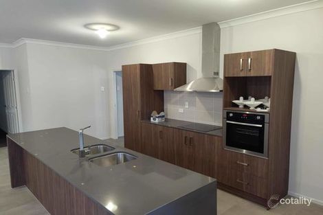 17c Bluegum Dr, Marsden, QLD 4132