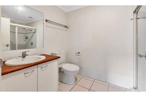 Property photo of 6/2 Tourangeau Crescent Varsity Lakes QLD 4227