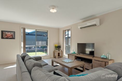 Property photo of 32 The Glenn Morphett Vale SA 5162