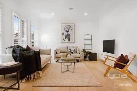 Property photo of 2/12 Bowes Avenue Airport West VIC 3042