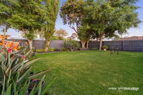 Property photo of 25 Mulberry Crescent Frankston North VIC 3200