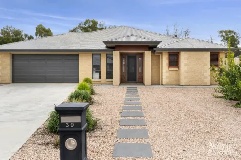 Property photo of 39 Flinders Street Renmark SA 5341