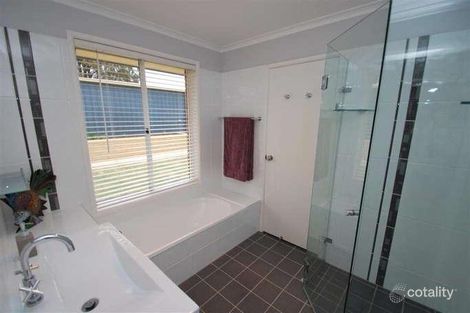 Property photo of 2 Bendigo Close Trott Park SA 5158