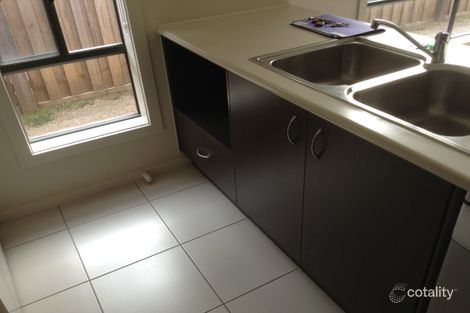 Property photo of 5 Whitecaps Avenue Point Cook VIC 3030