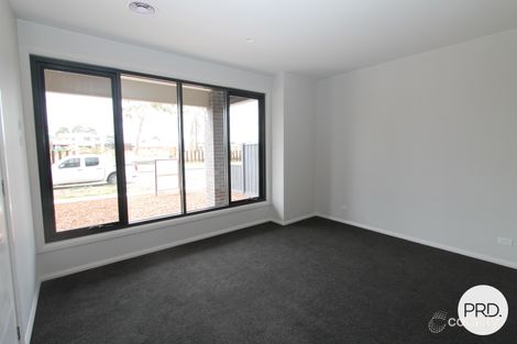 Property photo of 21 Insignia Boulevard Alfredton VIC 3350