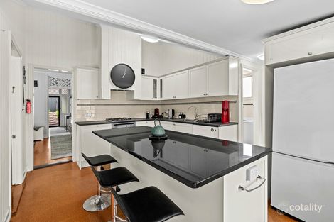 Property photo of 318 Bennetts Road Norman Park QLD 4170