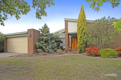 42 Highvale Rd, Glen Waverley, VIC 3150