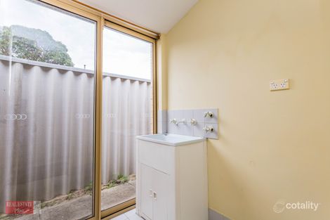 2/66 Charles St, Midland, WA 6056