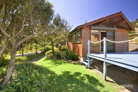 Property photo of 1 Taran Road North Avoca NSW 2260
