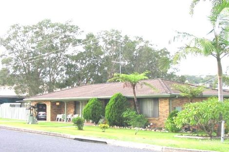 2 Forster Ave, Forster, NSW 2428