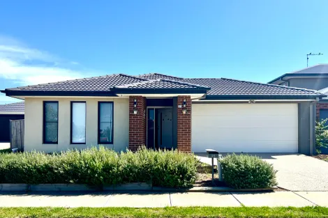 25 Gala Ave, Wyndham Vale, VIC 3024