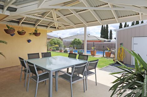 Property photo of 48 Kimba Drive Glenfield Park NSW 2650