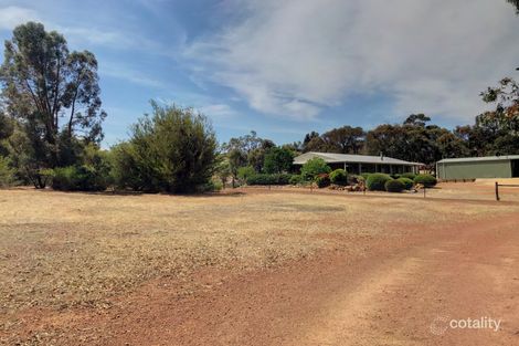 Property photo of 124 O'Connell Road Wandering WA 6308