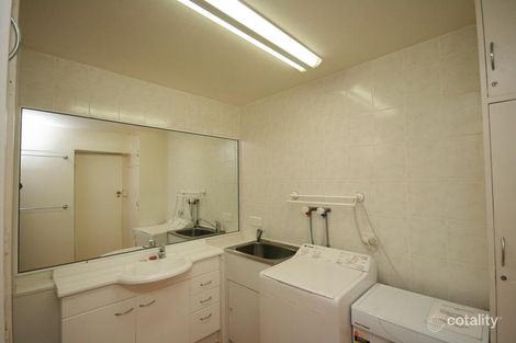 Property photo of 23/64 Thorn Street Kangaroo Point QLD 4169