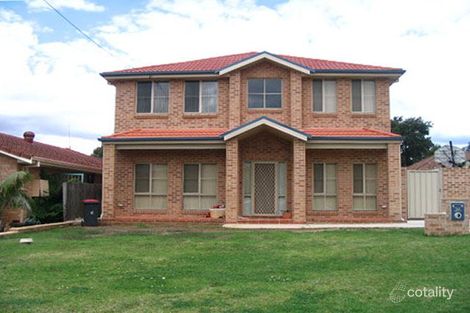 26 Leah Ave, Picnic Point, NSW 2213