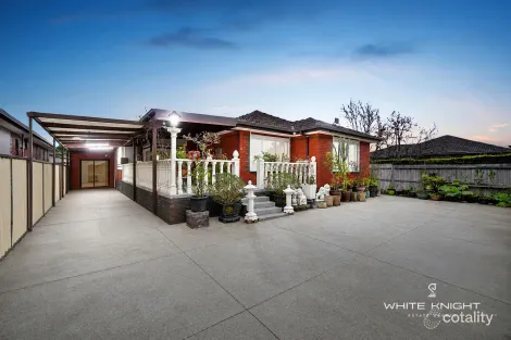 Property photo of 29 Neale Road Deer Park VIC 3023