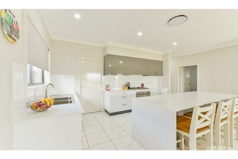 Property photo of 15 Sanctuary Place Hillvue NSW 2340