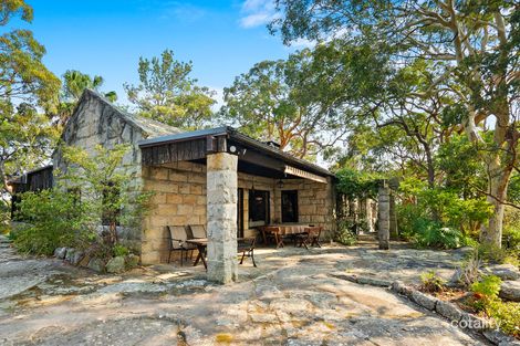 Property photo of 60-62 Chisholm Avenue Avalon Beach NSW 2107