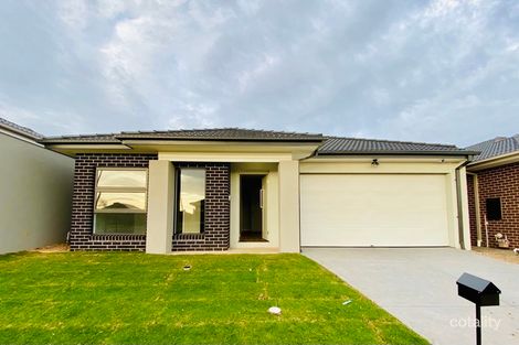 18 Mewat Cct, Thornhill Park, VIC 3335
