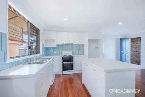 571a Oxley Ave, Scarborough, QLD 4020