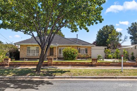 2 Strathbogie Ave, Findon, SA 5023