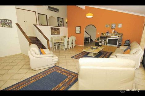 Property photo of 64 Binalong Drive Ashmore QLD 4214