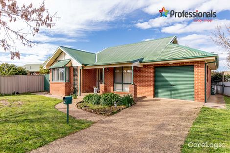 Property photo of 25 Vestey Street Wagga Wagga NSW 2650