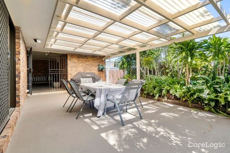 Property photo of 1 Lapoinya Crescent Warana QLD 4575