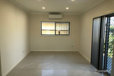5a Kambala Cres, Fairfield West, NSW 2165