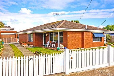 39 Douglass St, Herne Hill, VIC 3218