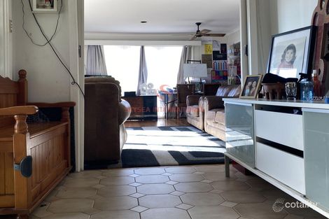 Property photo of 14 Bentley Crescent Hoppers Crossing VIC 3029